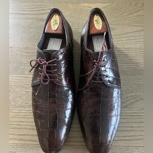 Hugo Boss Burgundy Brown Leather Oxfords with Crocodile Embossing